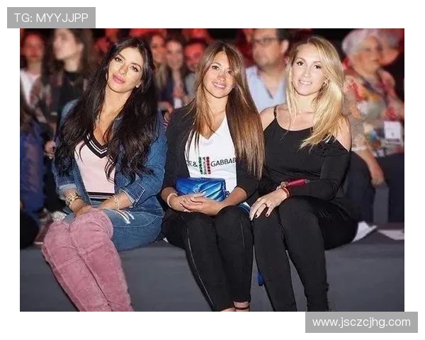 当足球巨星与娱乐圈明星相遇时会擦出怎样的火花与故事 当足球巨星与娱乐圈明星相遇时会擦出怎样的火花与故事