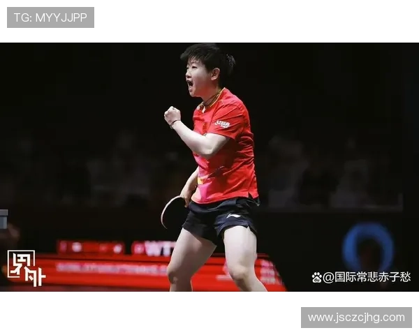 足球明星受伤瞬间高清图片集锦展现运动员拼搏精神与不屈意志